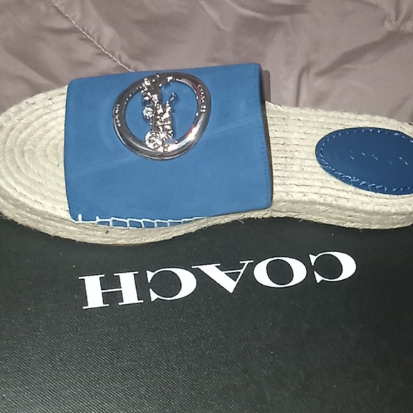 Shoes - Picture 2 of 5